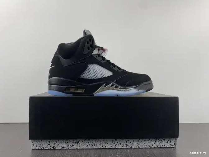 Reps TB Jordan Black Retro Metallic 845035-003 (2016) 5 0517